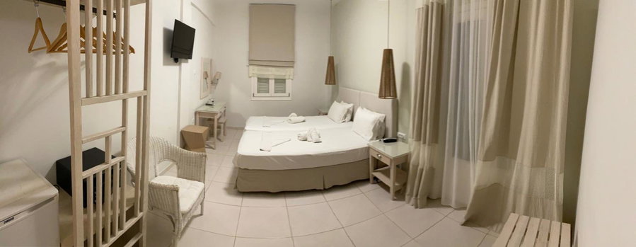 Hotel Benois, Galissas, Greece