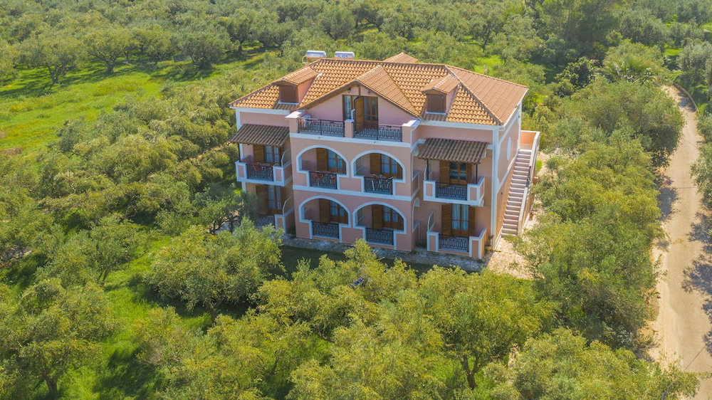 Kavos Psarou Studios and Apartments, Греция