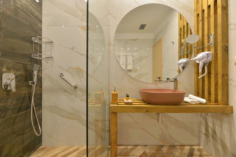Swan Paradise Residences, Loutra Oraias Elenis, Greece