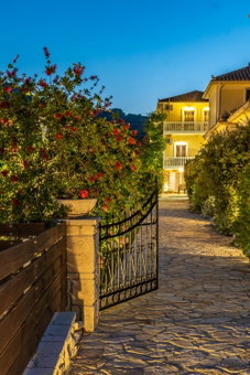 Villa Dionysios, Kerion, Greece