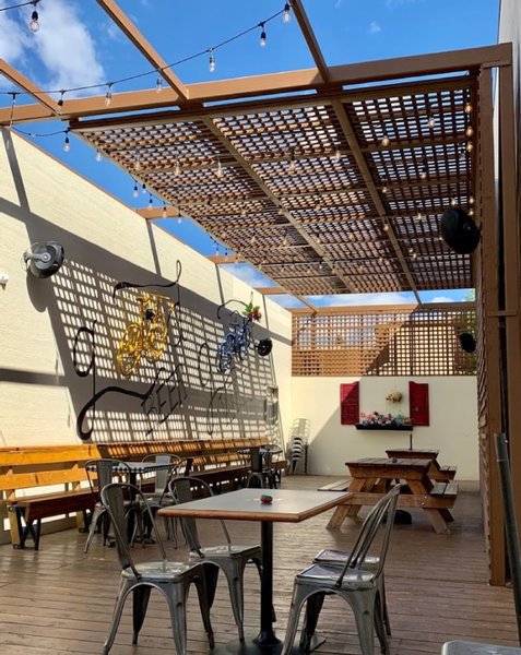 Party Hostel- Canmore Hotel Hostel, Canmore, Canada