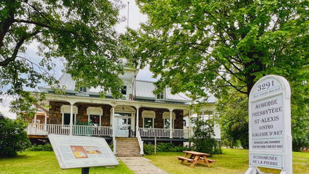 Auberge Le St-Alexis, La Baie, Canada
