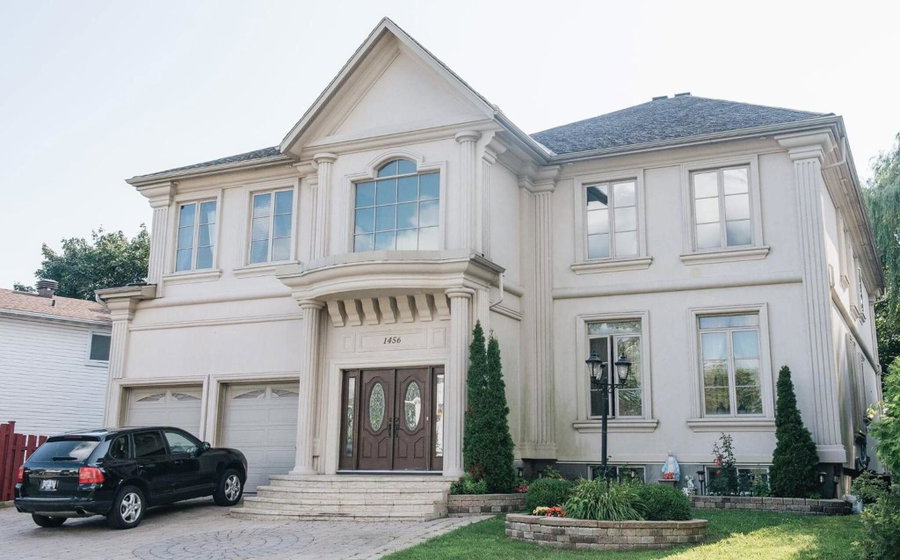 JstLikeHome - Luxury Mansion & Guesthouse, Ottawa, Canada