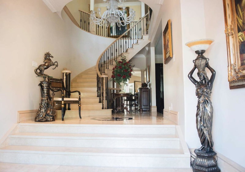 JstLikeHome - Luxury Mansion & Guesthouse, Ottawa, Canada
