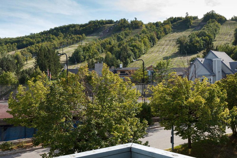 Condo Loft at Blue Mountain, Blue Mountains, Canada