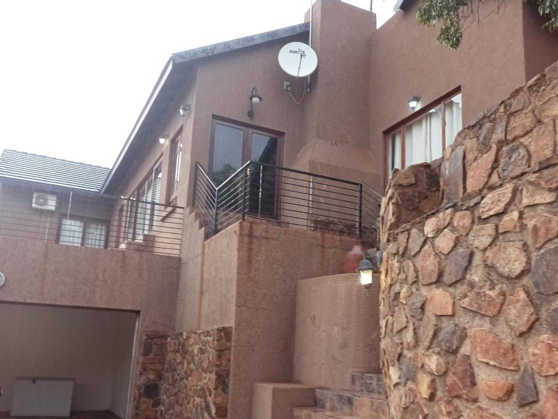 Thuto Centre Conferencing & Bush Lodge, Warmbaths, South Africa