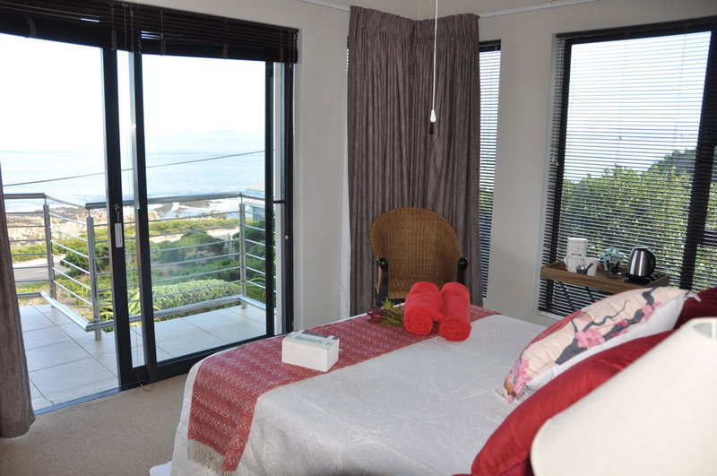 Zeezicht Guest House, De Kelders, South Africa