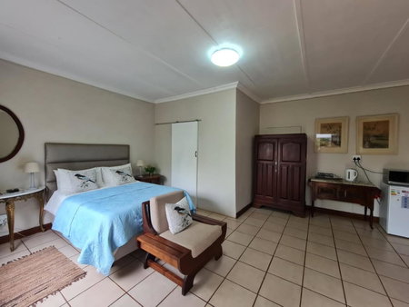 La Luna @ Misty Mountains, Studholme, South Africa