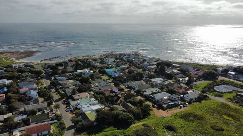 Surf Way Beach cottage, Cape Town, South Africa