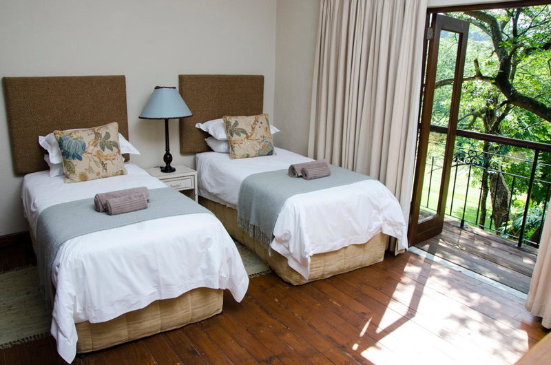Villa Rostrata-on-Lake, Hazyview, South Africa