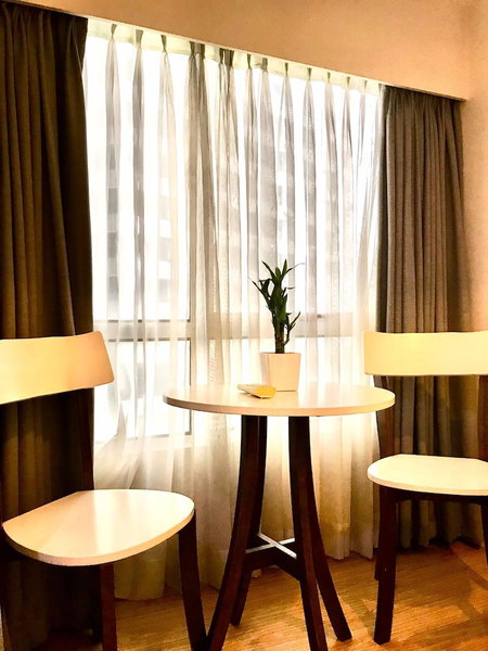 MaxStays Max Style at Fort Victoria, Taguig, Philippines