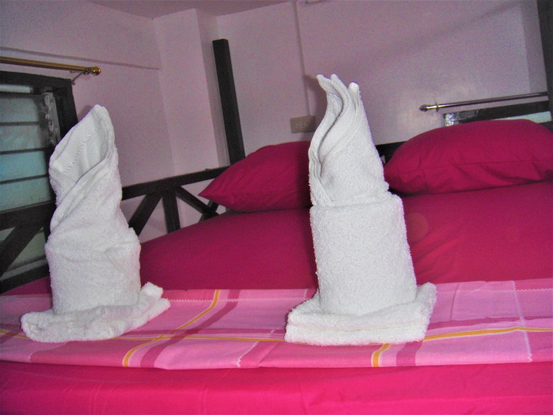 Gaea's Apartments - Hostel, Panglao, Philippines