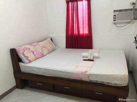 Gaea's Apartments - Hostel, Panglao, Philippines