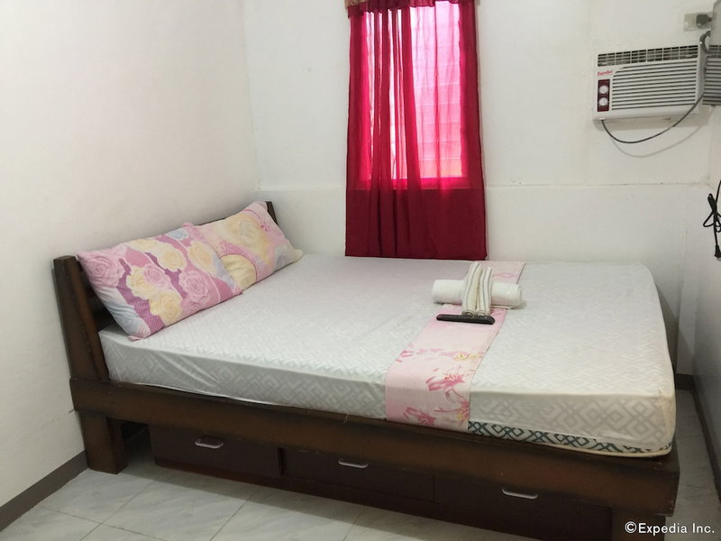 Gaea's Apartments - Hostel, Panglao, Philippines