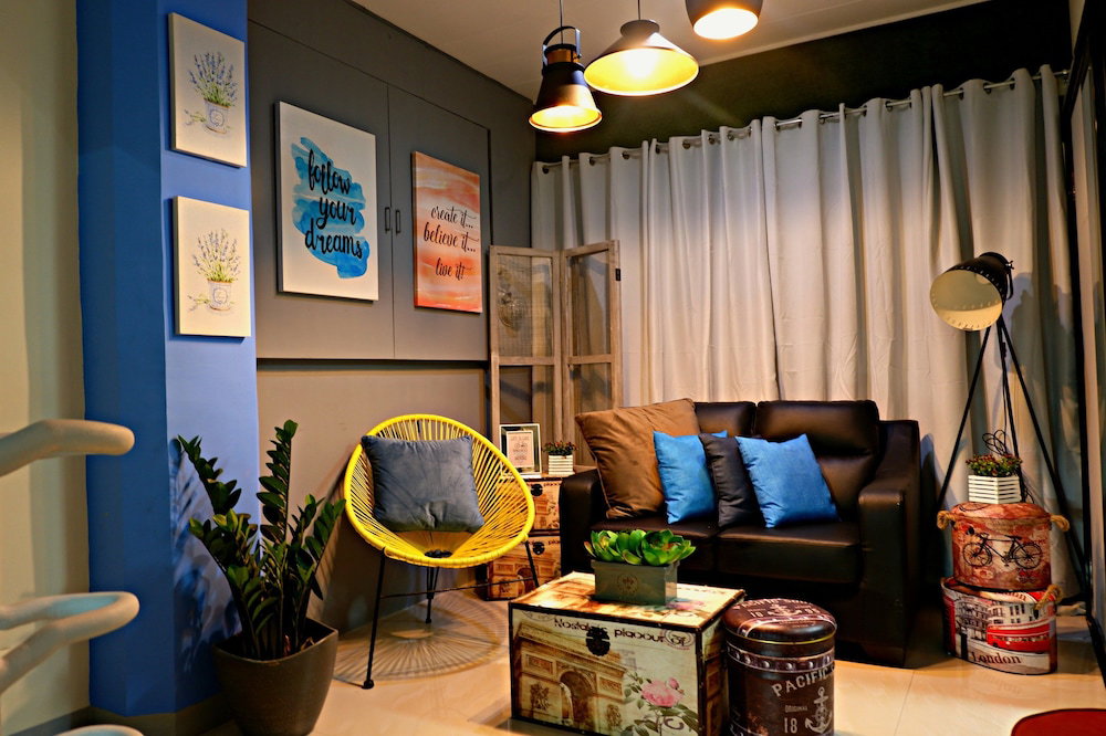 Transit Point Hostel Mactan Cebu, Philippines