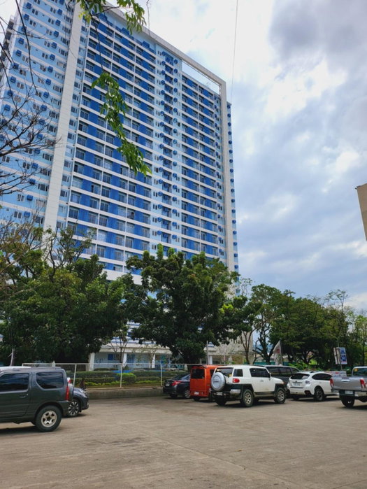 Sherisse' Condo @ the Loop with Wifi,cable and Hot & Cold Shower,, Cagayan de Oro, Philippines
