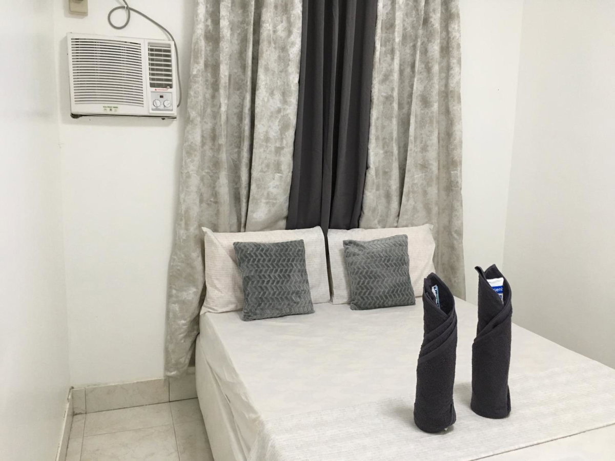 Hotel · Bolinao Transient House A, Balingasay