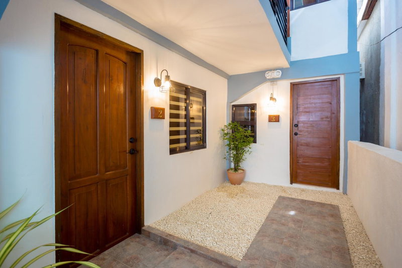 Alona Beach Side Inn, Panglao, Philippines