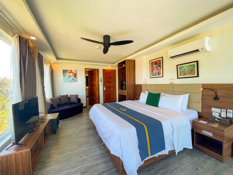 Casa Marco Suites Puerto Galera, Puerto Galera, Philippines