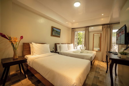 Bernardos Lantia Hotel, Basco, Philippines