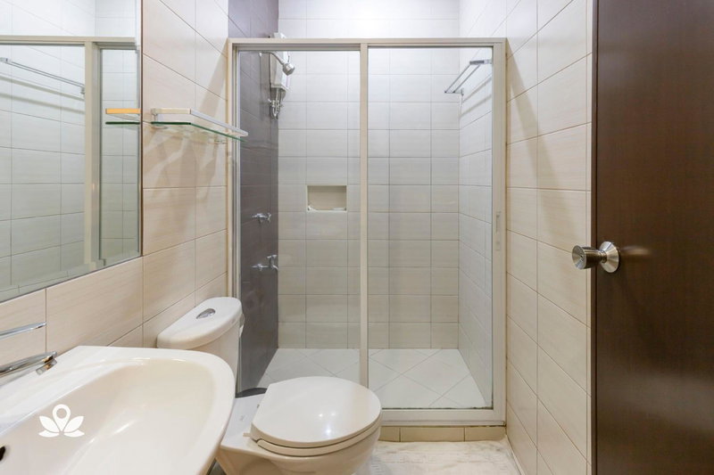 Lorenzzo Suites Hotel Makati, Manila, Philippines