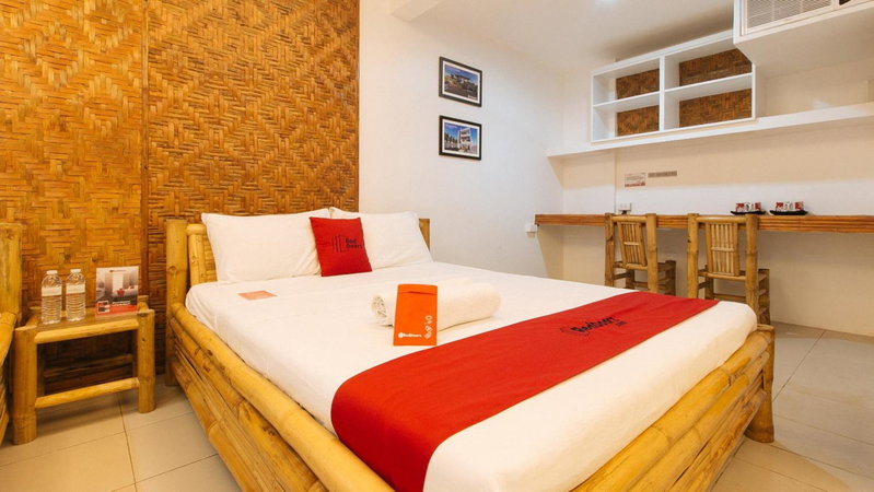 RedDoorz at DBuilders Rooms Ph1 Taguig, Manila, Philippines