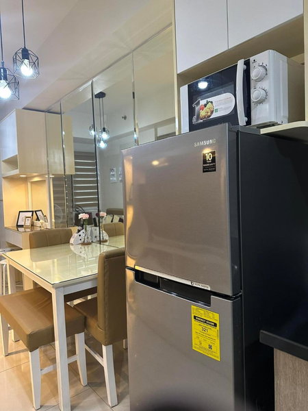 Mel and Rose Place in S Residences Tower 1 MOA, Manila, Philippines