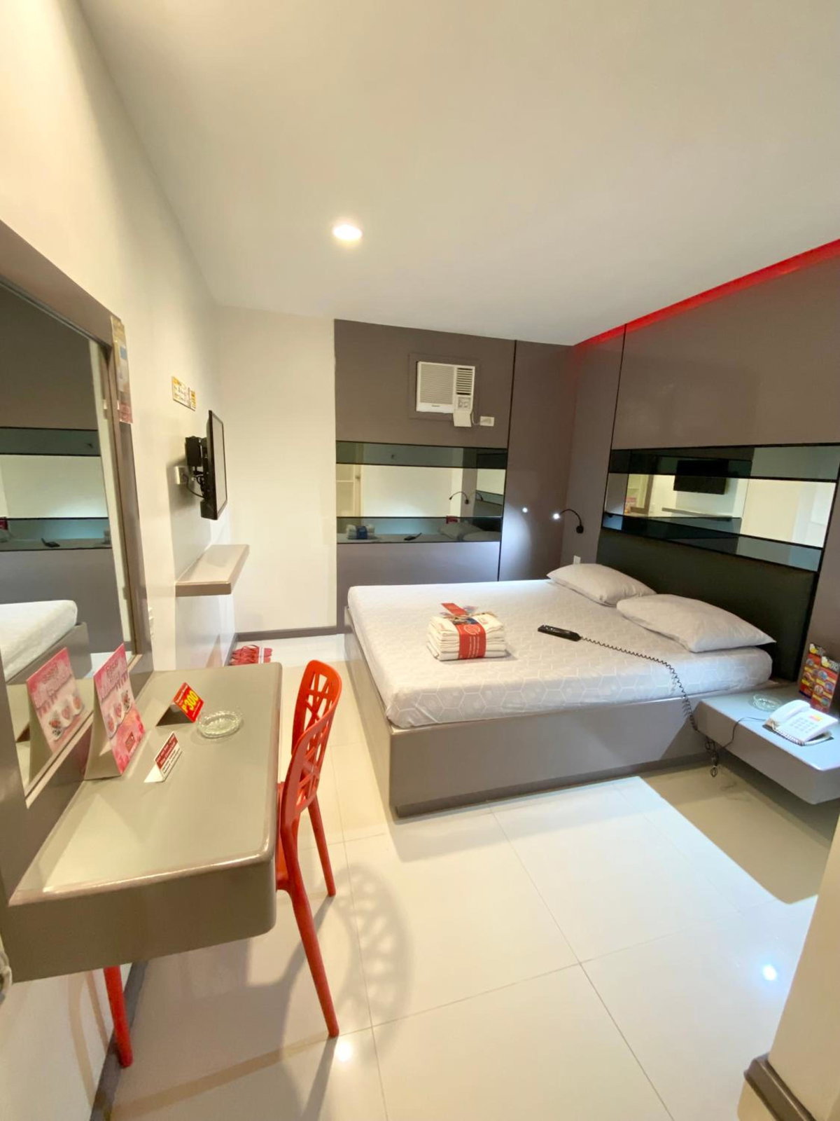 Hotel · Hotel Sogo - EDSA Trinoma, Manila