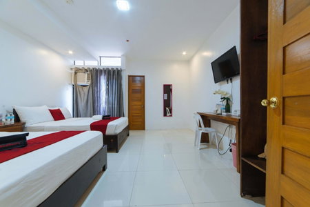 RedDoorz Plus @ San Roque Roxas City, Roxas City, Philippines