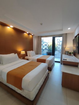PonteFino Hotel, Batangas City, Philippines