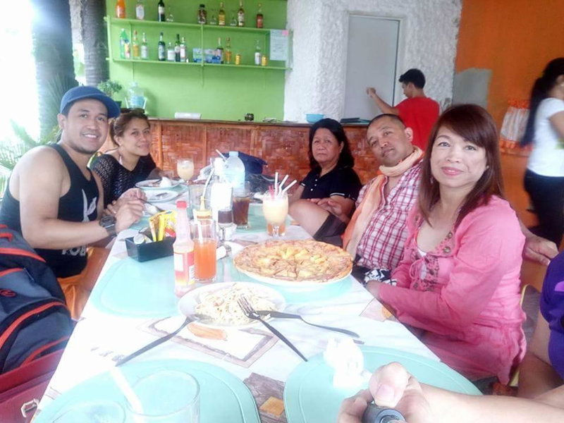 Guanna's Place Room and Resto Bar, Malapascua Island, Philippines