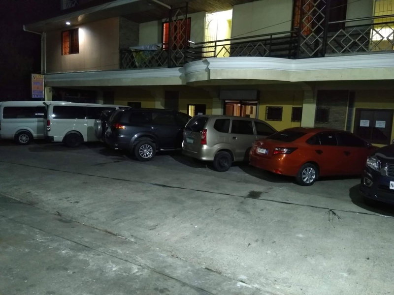 ASHBURN'S TRANSIENT BAGUIO - BASIC SLEEP and GO, LIMITED PAY PARKING, SELF SERVICE, Baguio, Philippines
