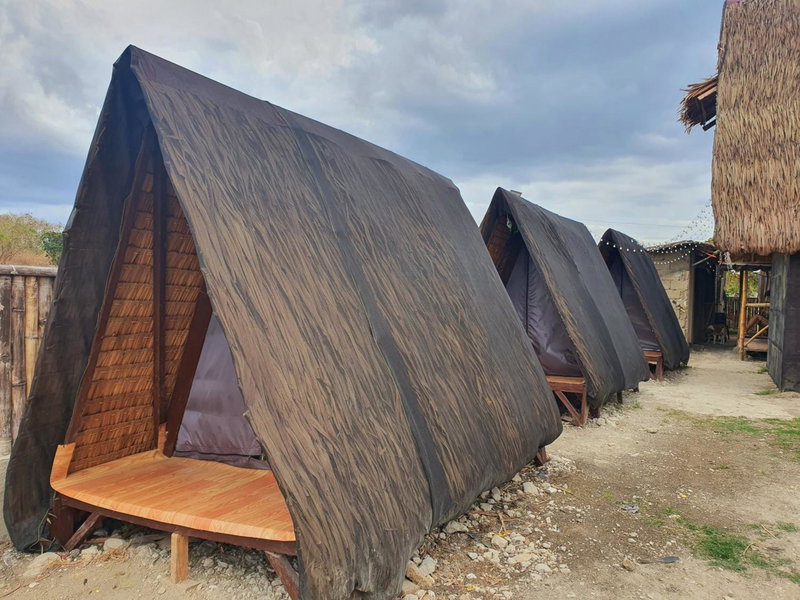 Calatagan's Bahay Kubo - with Beach Access, Batangas City, Philippines