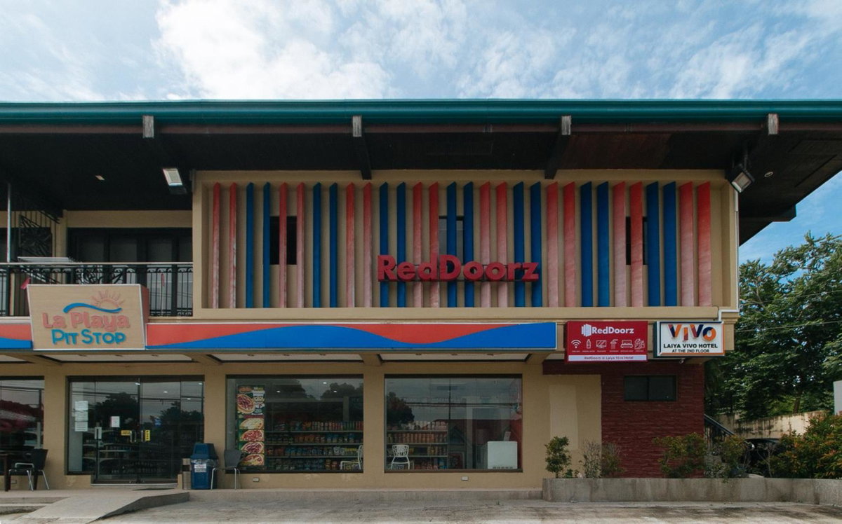 RedDoorz at Laiya Vivo Hotel Batangas, Philippines