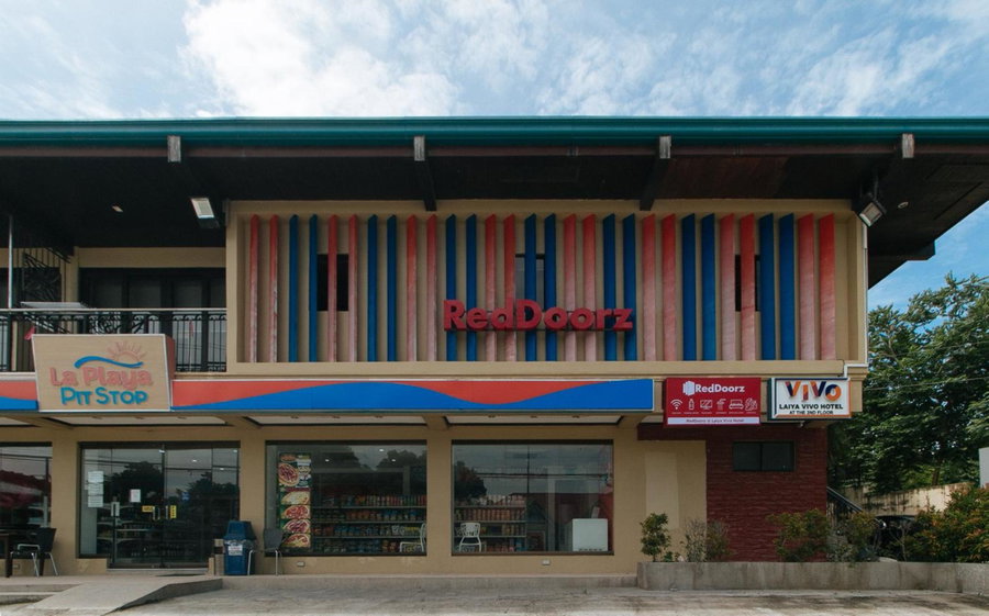 RedDoorz at Laiya Vivo Hotel Batangas, San Juan, Philippines