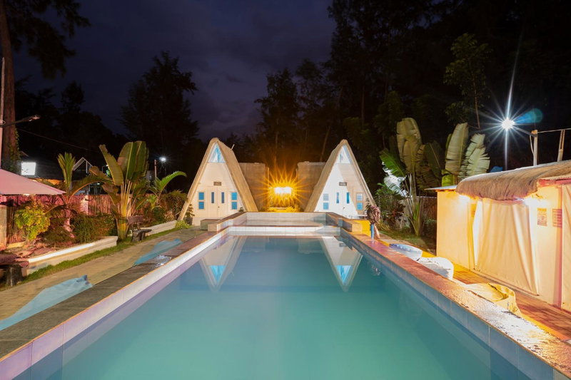 Costas De Liwa Bar & Beach Resort, Zambales, Philippines