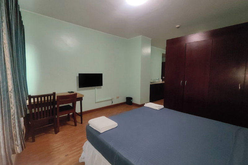 Oftana Suites Cebu near Oakridge, Mandaue, Philippines