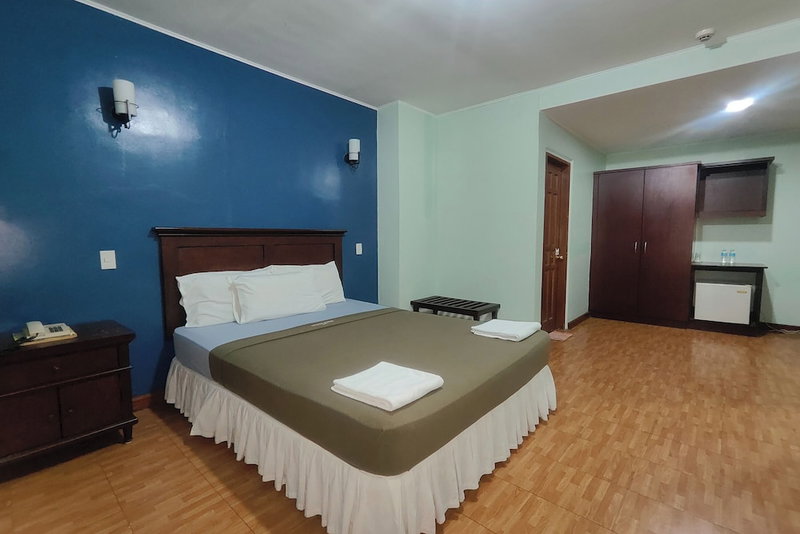 Oftana Suites Cebu near Oakridge, Mandaue, Philippines
