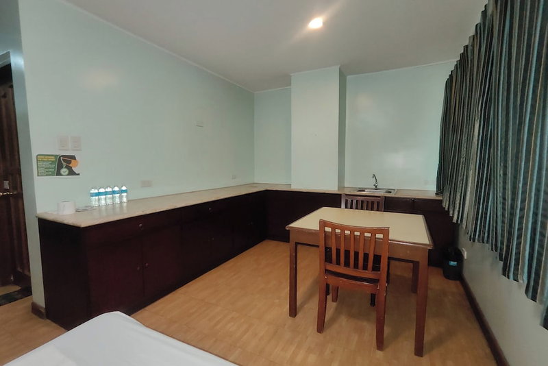 Oftana Suites Cebu near Oakridge, Mandaue, Philippines
