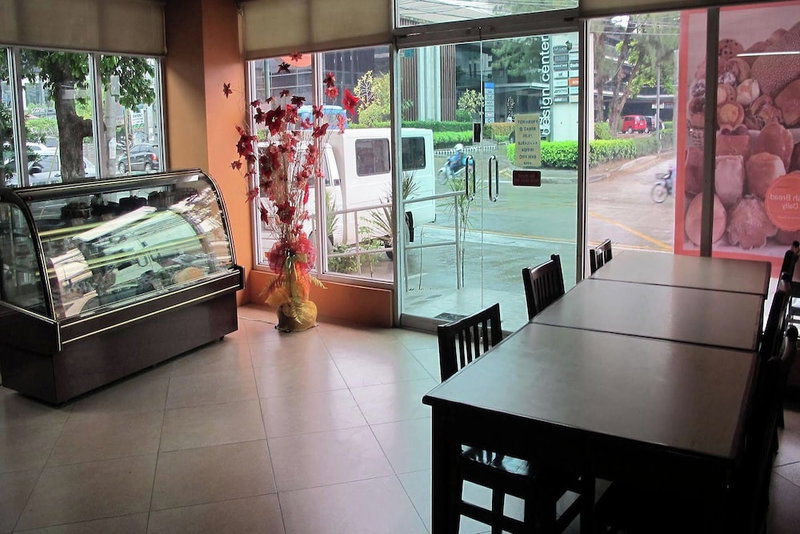 Oftana Suites Cebu near Oakridge, Mandaue, Philippines