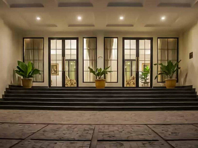 Bangka Suite Mitra RedDoorz, Jakarta, Indonesia