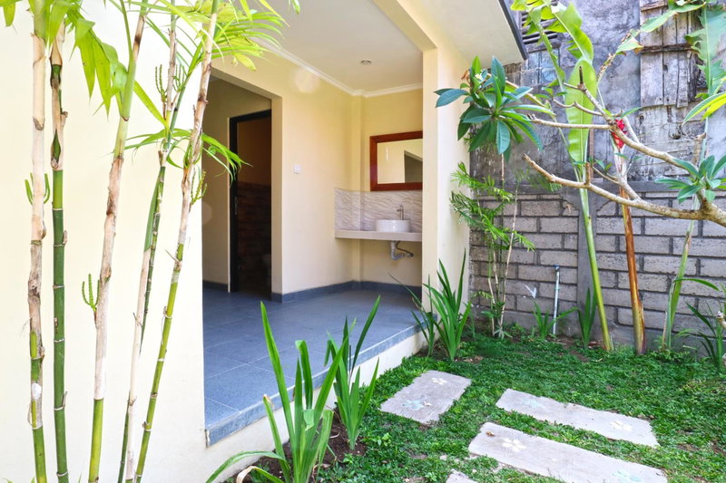 Taste of Bali Hostel, Uluwatu, Indonesia