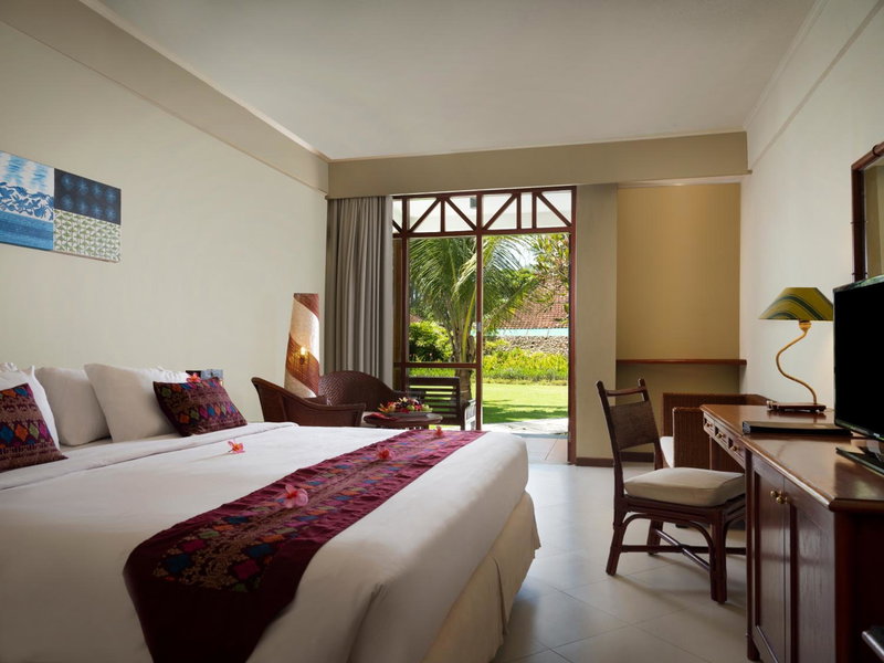 Holiday Resort Lombok, Senggigi, Indonesia