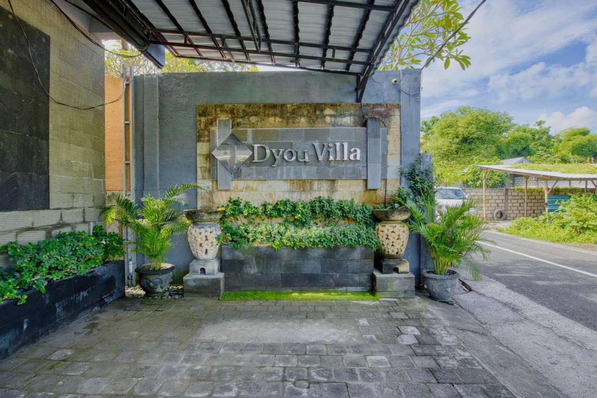 Dyou Villa, Indonesia