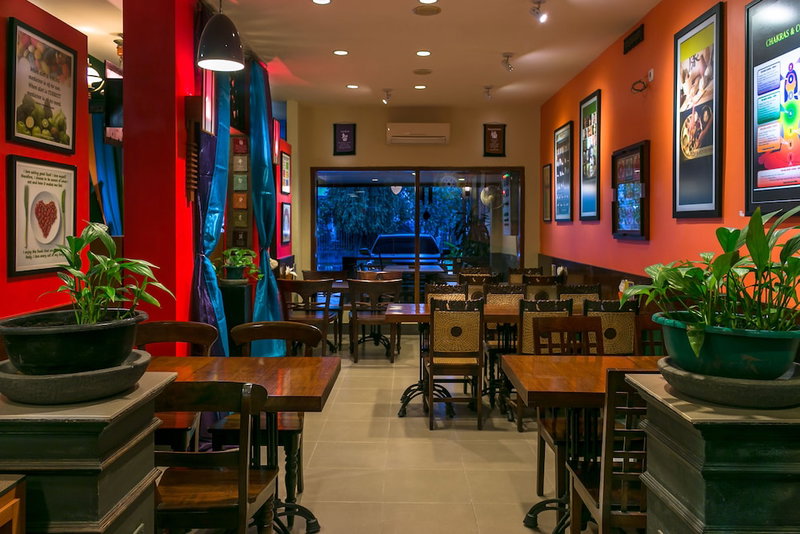 Dhanesvara Holistic Unique Homestay, Surabaya, Indonesia