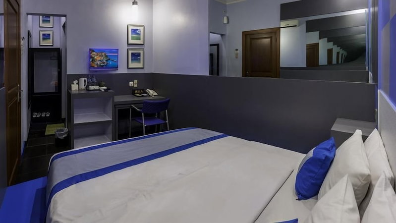 Dhanesvara Holistic Unique Homestay, Surabaya, Indonesia