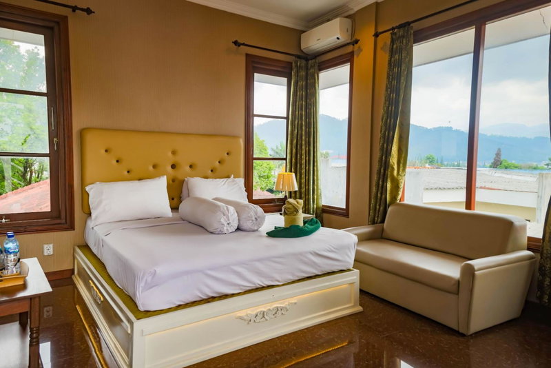 Family Hotel Gradia 1, Batu, Indonesia