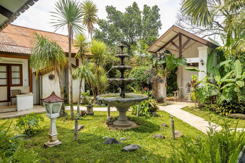 Family Hotel Gradia 1, Batu, Indonesia
