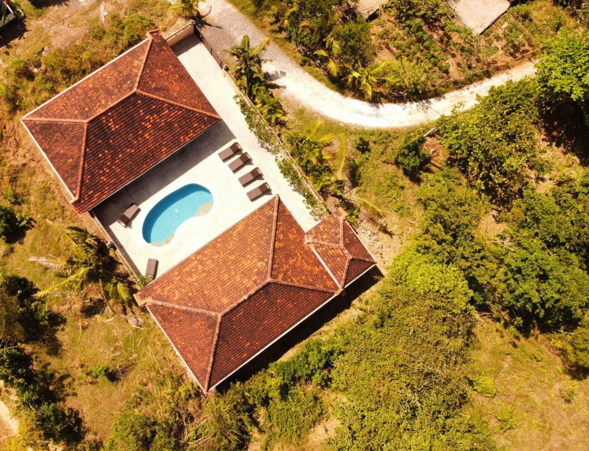 Indahwatu, Indonesia