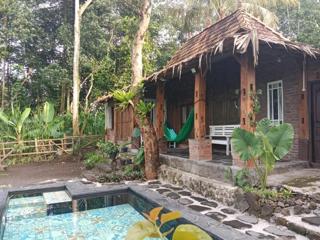 MAKCIK Heritage Villa & Cafe, Indonesia